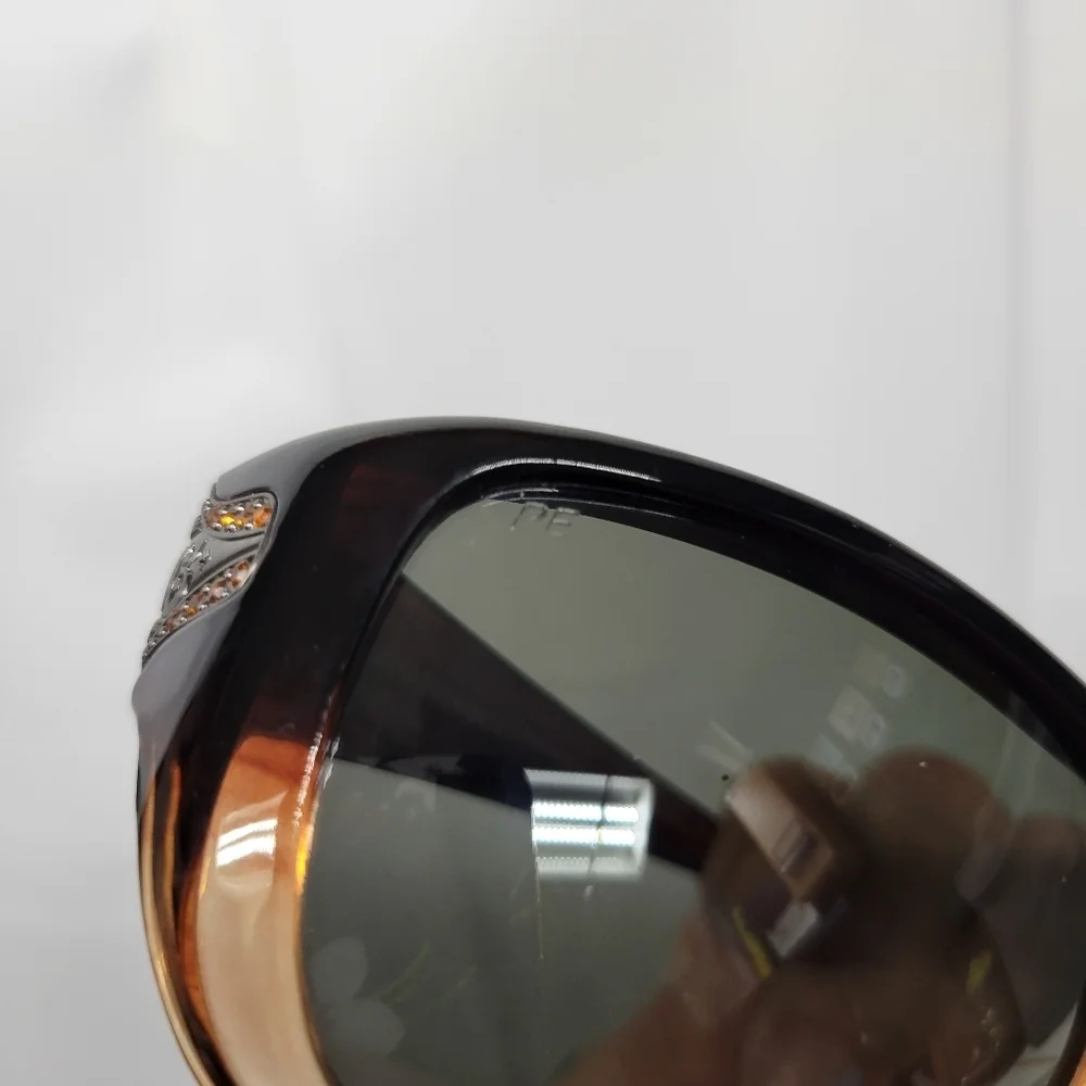 PolarEyes Polarized Women's Sunglasses
